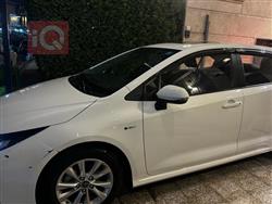 تۆیۆتا کۆرۆلا